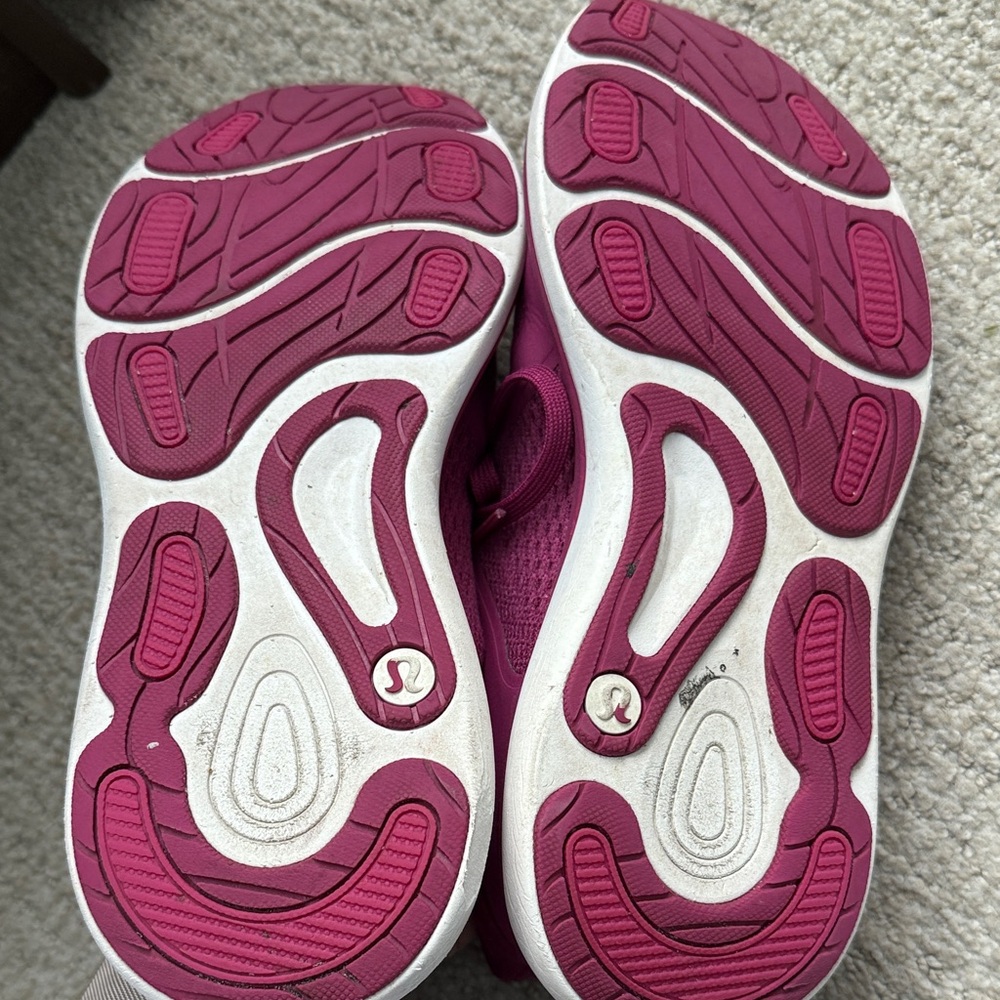 Lululemon Women's Pink/Purple Athletic Shoes - Picture 7 of 8